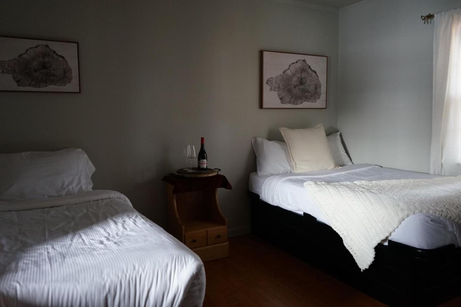 Alamoosook Lakeside Inn Orland Eksteriør billede